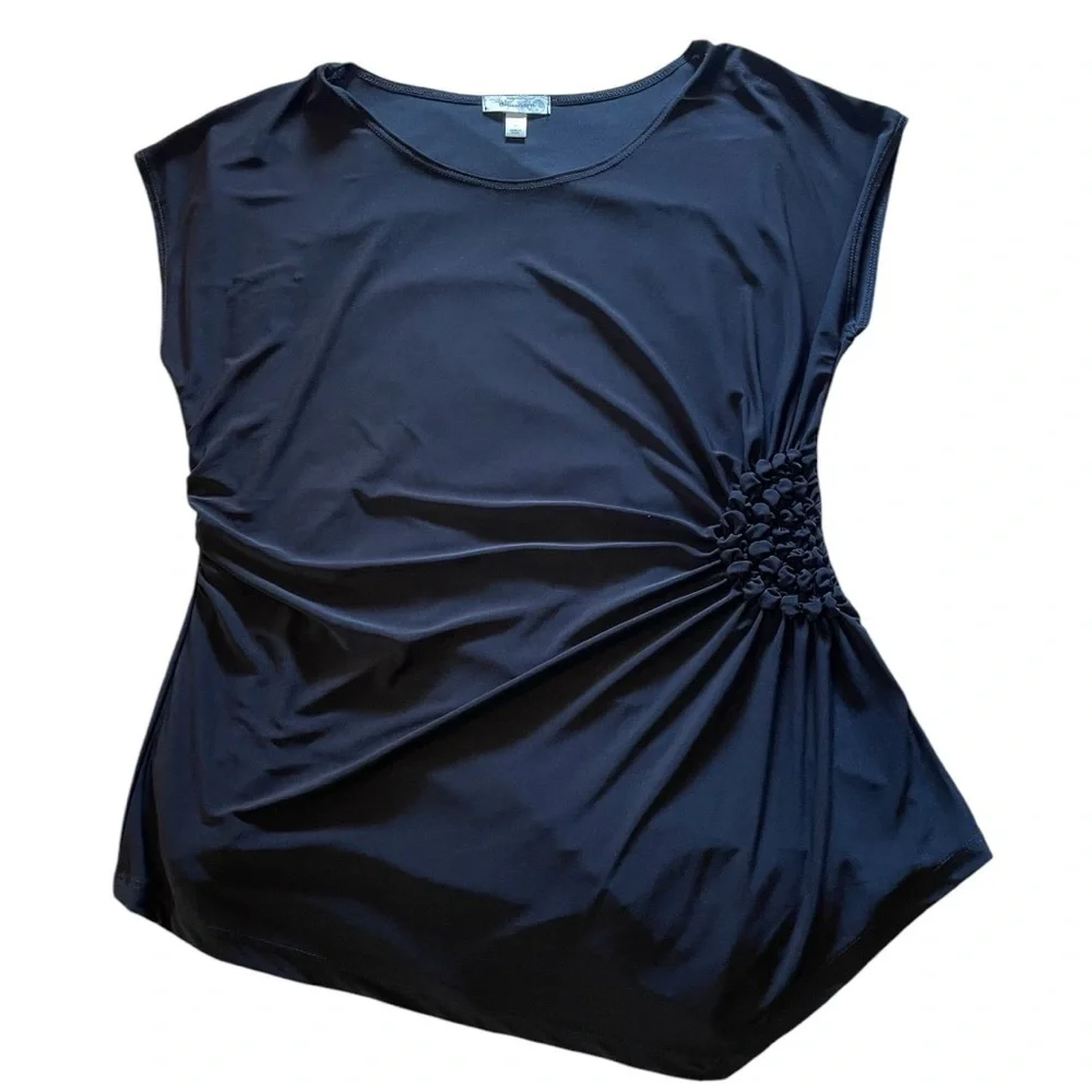 Dressbarn NWT Black Blouse With Asymmetric Hem. Adorable and flattering top!! - Picture 3 of 8